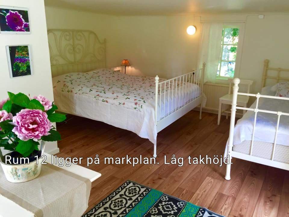 Stora Djuloe Vandrarhem Katrineholm Værelse billede
